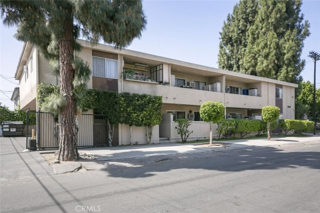 12020 Hamlin Street, North Hollywood, CA 91606