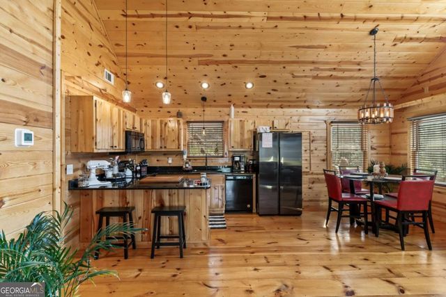 294 Whispering Hills Road, Murphy, NC 28906