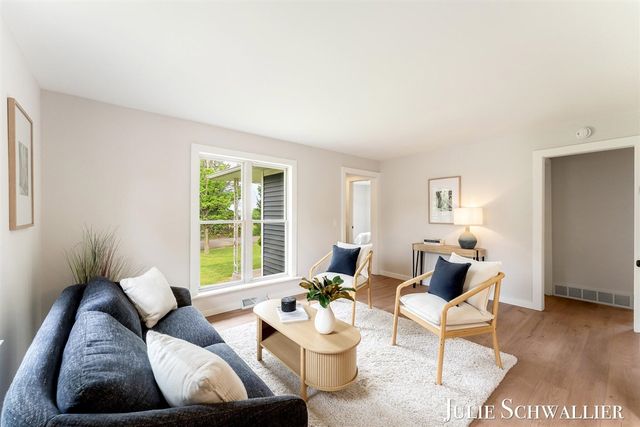 4300 Fuller Avenue, Grand Rapids, MI 49508