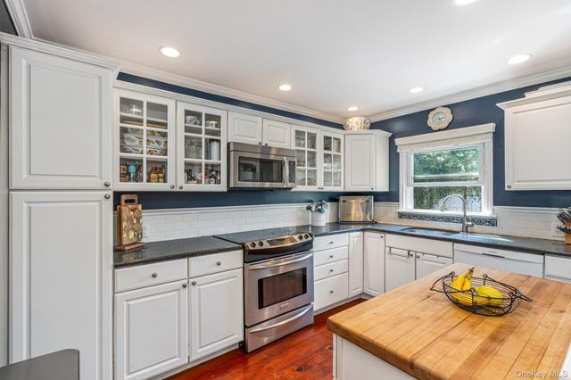 638 Lakeview Avenue, Rockville Centre, NY 11570