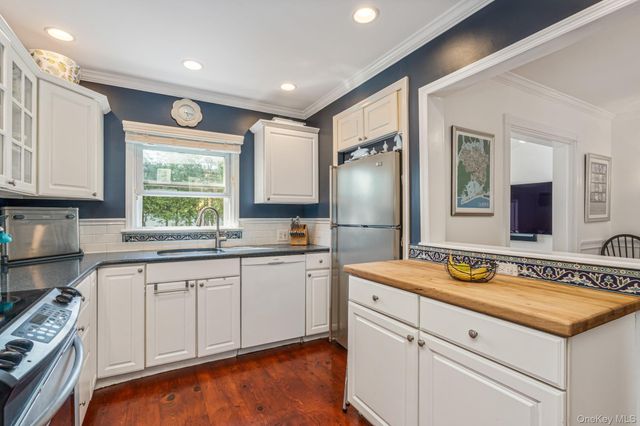 638 Lakeview Avenue, Rockville Centre, NY 11570