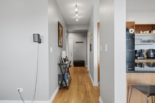 3008 W ADDISON Street 3S, Chicago, IL 60618