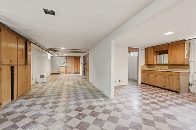 5711 Homewood Drive, Fort Wayne, IN 46825