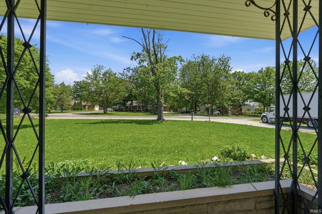 5711 Homewood Drive, Fort Wayne, IN 46825