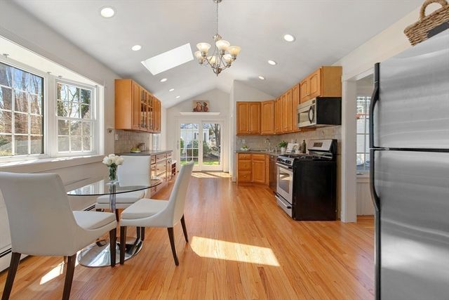 20 Prospect Street, Reading, MA 01867