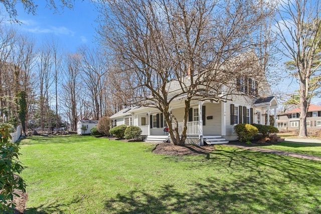 20 Prospect Street, Reading, MA 01867