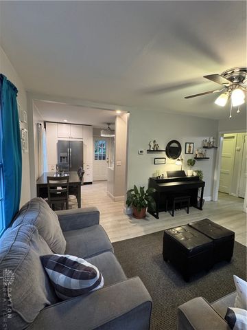 1828 N Sweetbriar Lane, Springfield, OH 45505