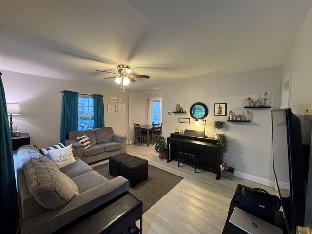 1828 N Sweetbriar Lane, Springfield, OH 45505