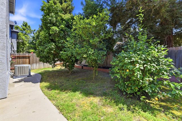 4848 Lonestar Way, Antelope, CA 95843