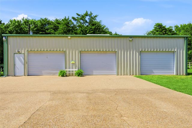 1682 4825, Athens, TX 75751