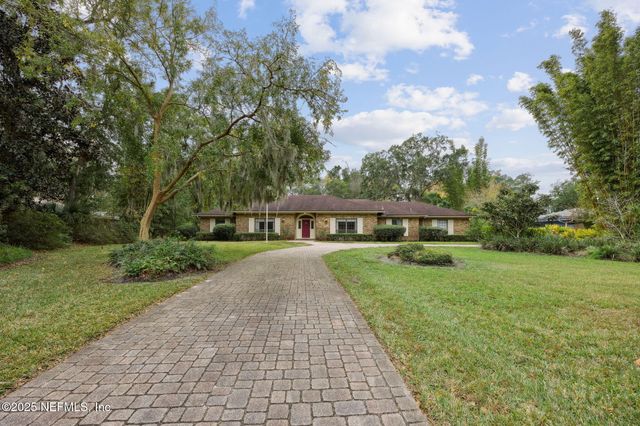 1326 RIVERPLACE Drive, Jacksonville, FL 32223