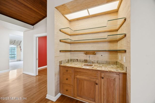 1326 RIVERPLACE Drive, Jacksonville, FL 32223