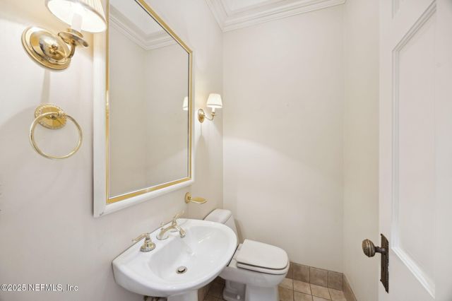 1326 RIVERPLACE Drive, Jacksonville, FL 32223