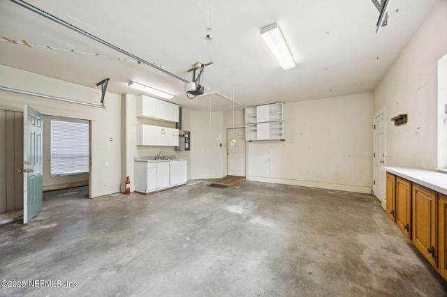 1326 RIVERPLACE Drive, Jacksonville, FL 32223