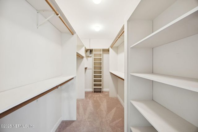 1326 RIVERPLACE Drive, Jacksonville, FL 32223