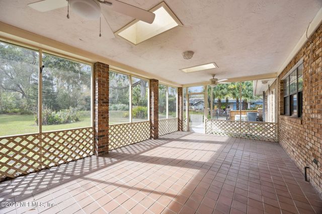 1326 RIVERPLACE Drive, Jacksonville, FL 32223