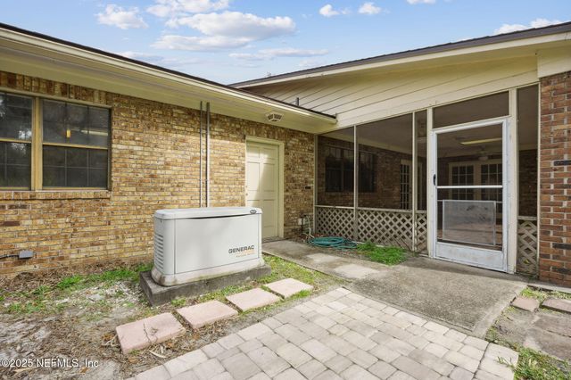 1326 RIVERPLACE Drive, Jacksonville, FL 32223