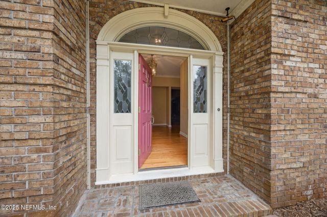 1326 RIVERPLACE Drive, Jacksonville, FL 32223