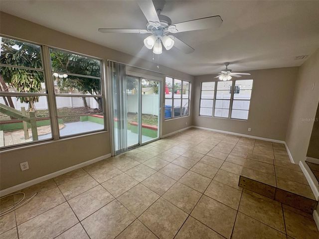 534 33RD AVENUE N, St Petersburg, FL 33704