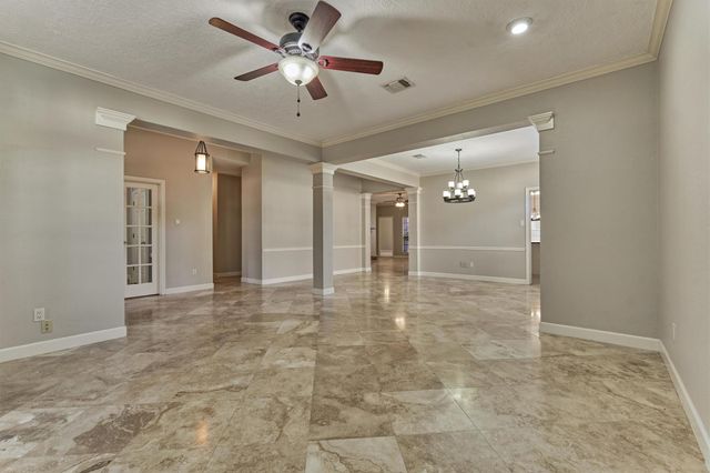 3 Amber Sky Place, The Woodlands, TX 77381