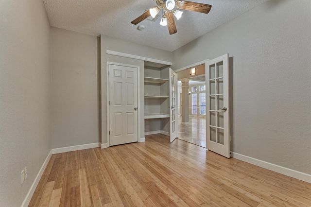 3 Amber Sky Place, The Woodlands, TX 77381