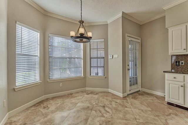 3 Amber Sky Place, The Woodlands, TX 77381