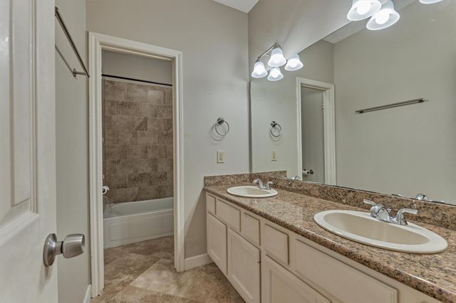 3 Amber Sky Place, The Woodlands, TX 77381