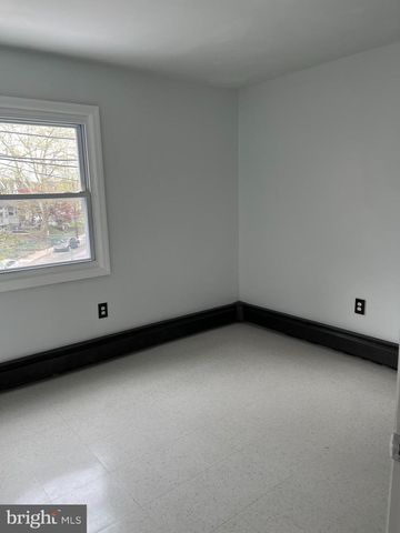 428 CROYDEN RD, Upper Darby, PA 19082