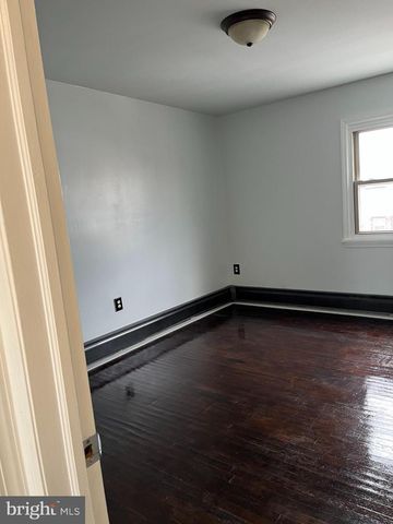 428 CROYDEN RD, Upper Darby, PA 19082