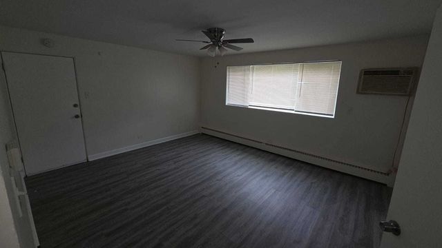 14605 Des Plaines Street 1E, Harvey, IL 60426