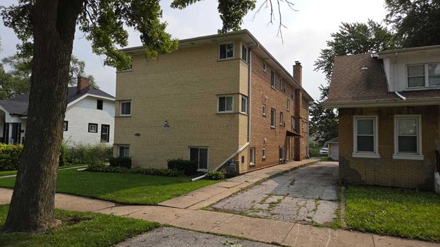 14605 Des Plaines Street 1E, Harvey, IL 60426