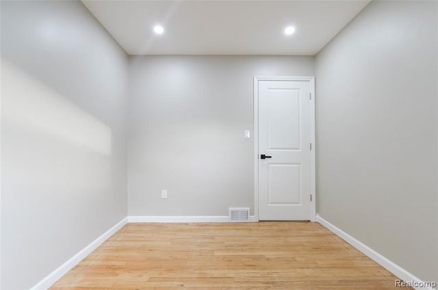 16629 Baylis Street, Detroit, MI 48221