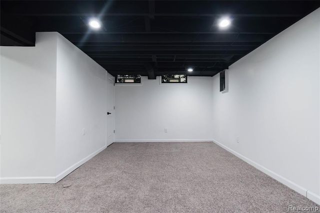 16629 Baylis Street, Detroit, MI 48221