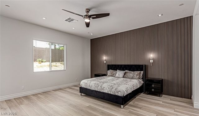 2669 Pioneer Estates Court, Las Vegas, NV 89117