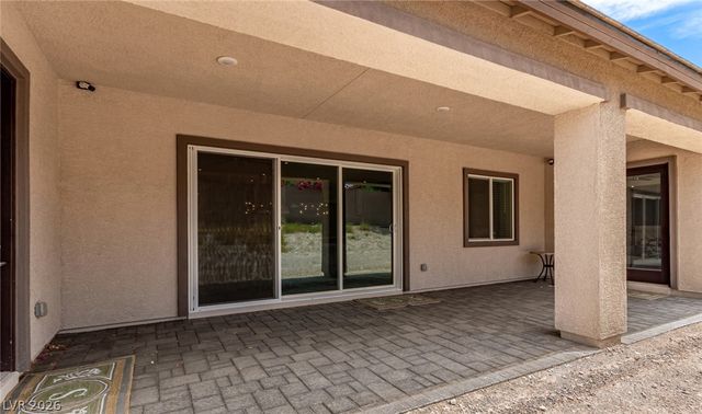 2669 Pioneer Estates Court, Las Vegas, NV 89117