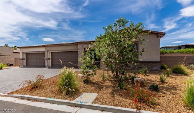 2669 Pioneer Estates Court, Las Vegas, NV 89117
