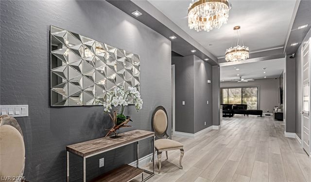 2669 Pioneer Estates Court, Las Vegas, NV 89117
