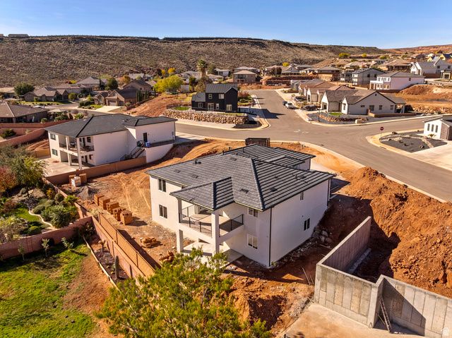 1862 N CHAPMAN DR, Washington, UT 84780