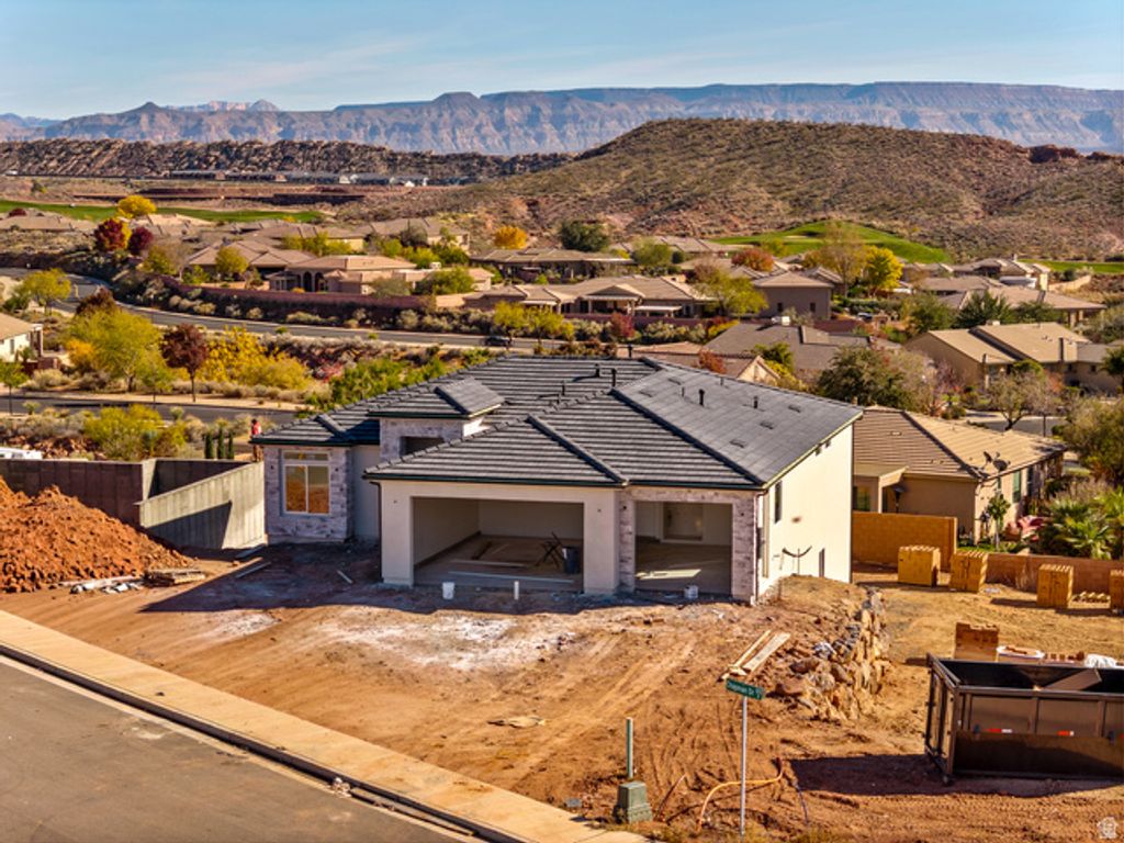 1862 N CHAPMAN DR, Washington, UT 84780