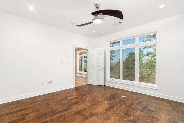 20 Las Navas Lane, Hot Springs Village, AR 71909