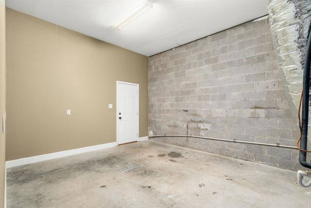 20 Las Navas Lane, Hot Springs Village, AR 71909