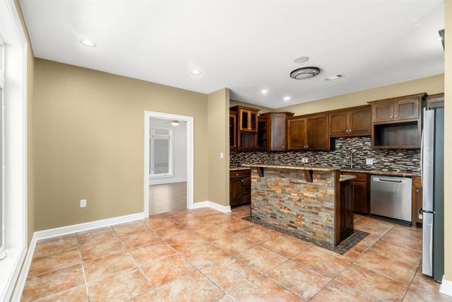 20 Las Navas Lane, Hot Springs Village, AR 71909