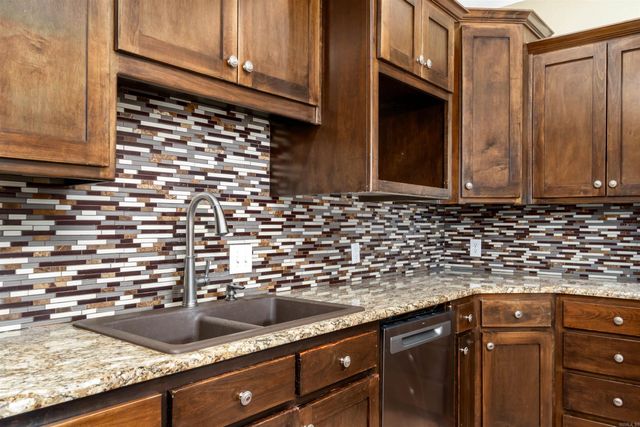 20 Las Navas Lane, Hot Springs Village, AR 71909