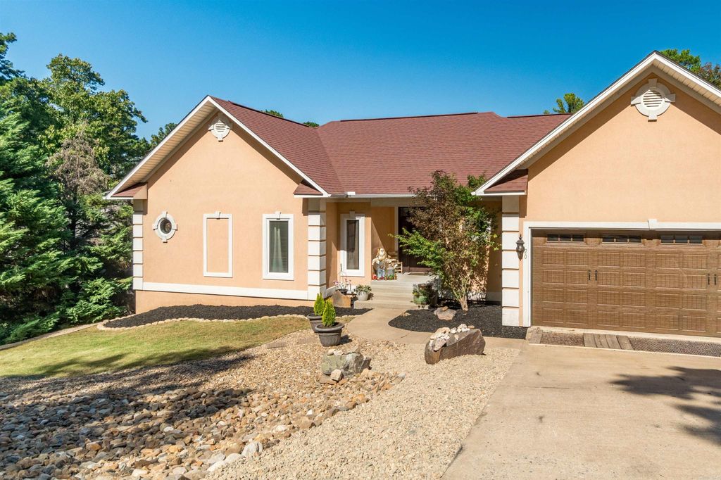 20 Las Navas Lane, Hot Springs Village, AR 71909