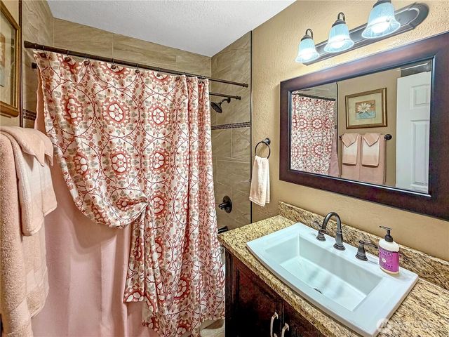 5319 E E Street, Tacoma, WA 98404
