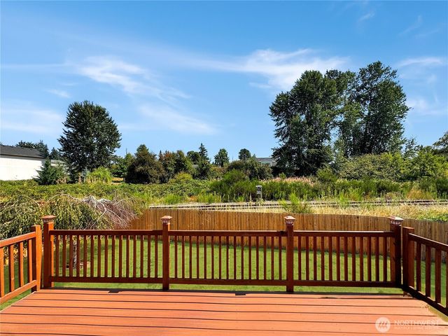 5319 E E Street, Tacoma, WA 98404