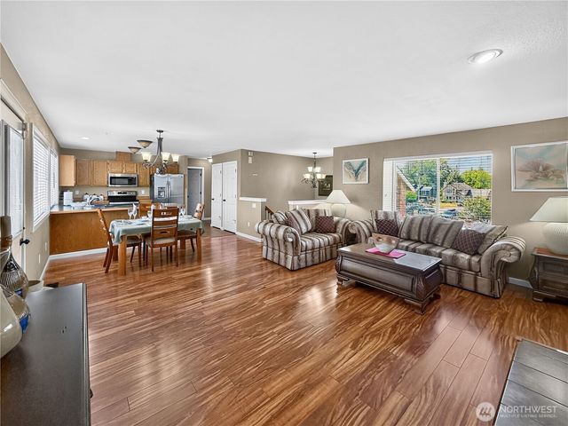 5319 E E Street, Tacoma, WA 98404