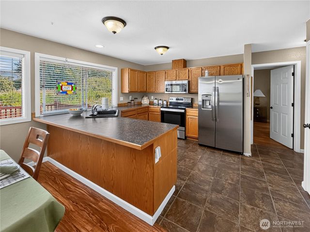 5319 E E Street, Tacoma, WA 98404