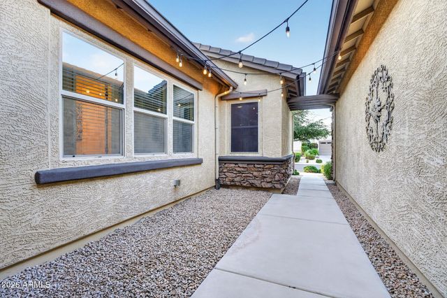 19781 E WALNUT Road, Queen Creek, AZ 85142