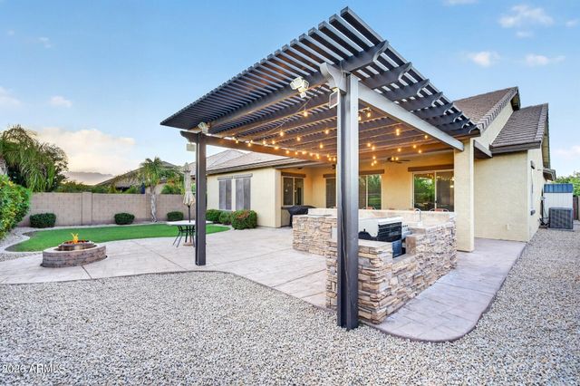 19781 E WALNUT Road, Queen Creek, AZ 85142